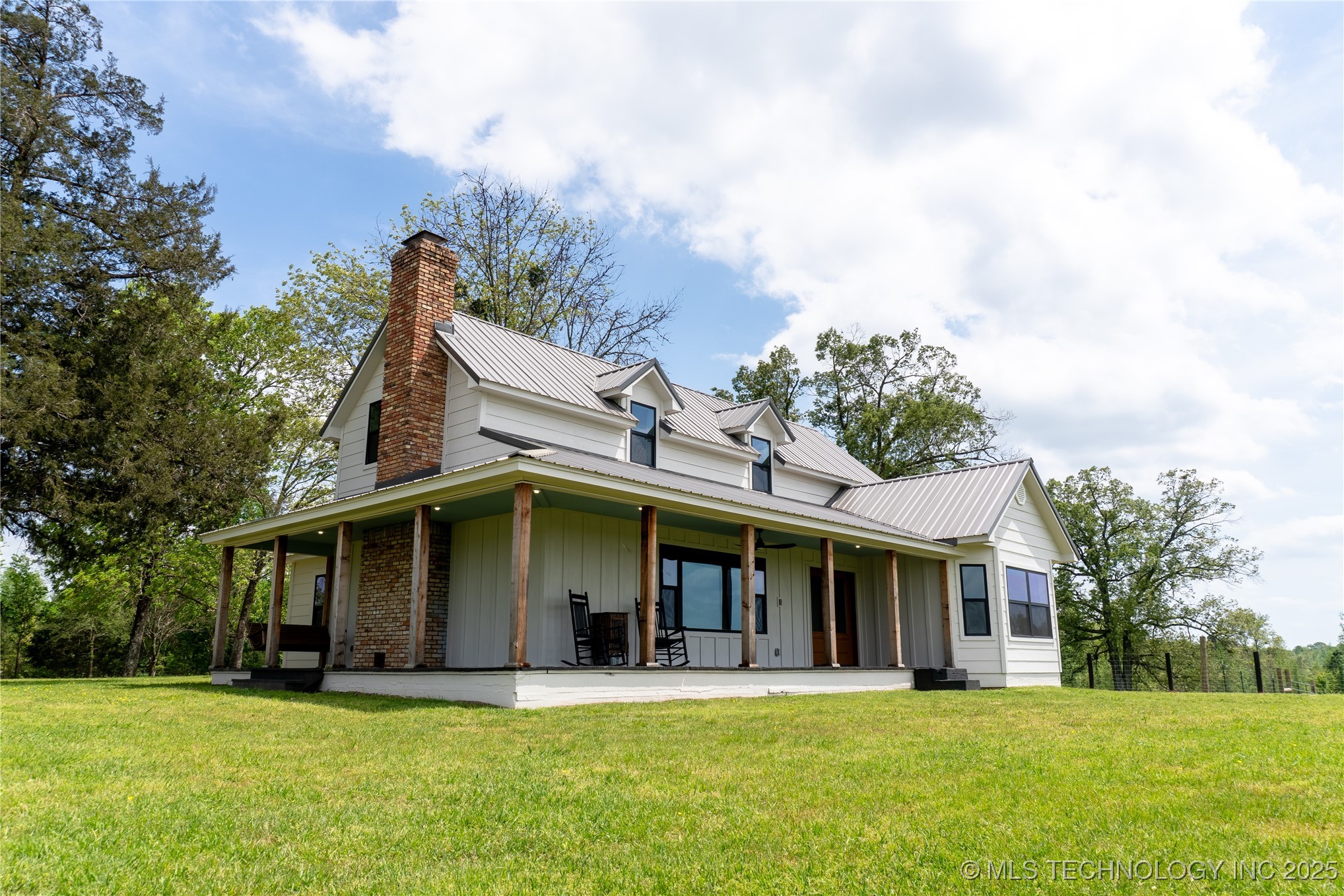 195220 State Hwy 147