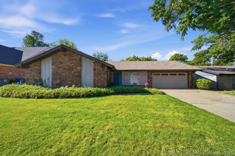 Photo of 7342 E 75th Street, Tulsa, OK 74133 (MLS # 2616358)