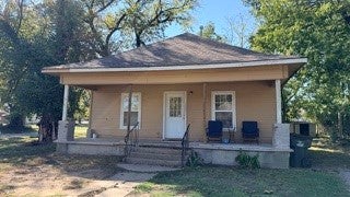 302 N 11TH ST, COLLINSVILLE, OK 74021 - Image 1a84b68e59ecda820955fa9c7b7f1fe2/2041249611