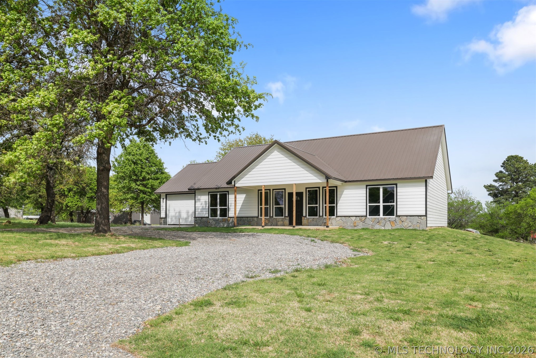 Photo 1 of 29 — 453 W 2nd Street, Silo, OK 74701