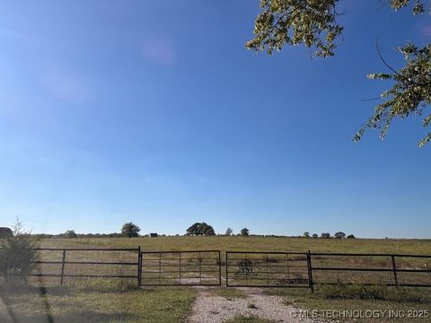 10615 S Highway 377 Kingston OK 73439