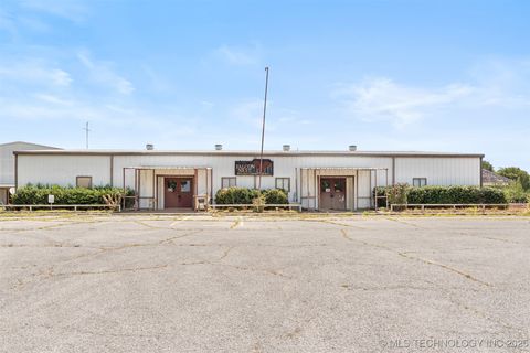 8962 S Old Farris Atoka OK 74525