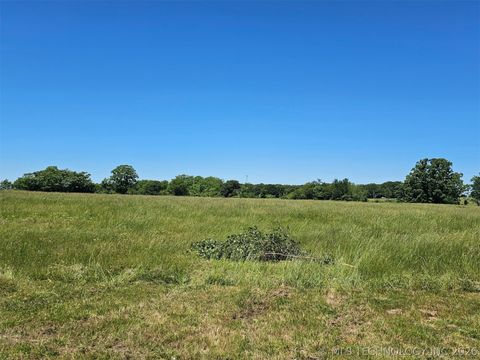 Photo of 13918 Highway 82, Tahlequah, OK 74464 (MLS # 2617496)