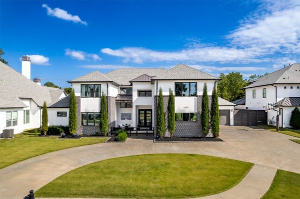 12363 S 68TH EAST AVE, BIXBY, OK 74008 - Image 1cb1462ce1b9800a4f0f69f3fd87e9d2/2434256425