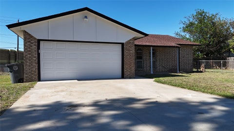 Photo of 12903 E 32nd Street, Tulsa, OK 74134 (MLS # 2637072)