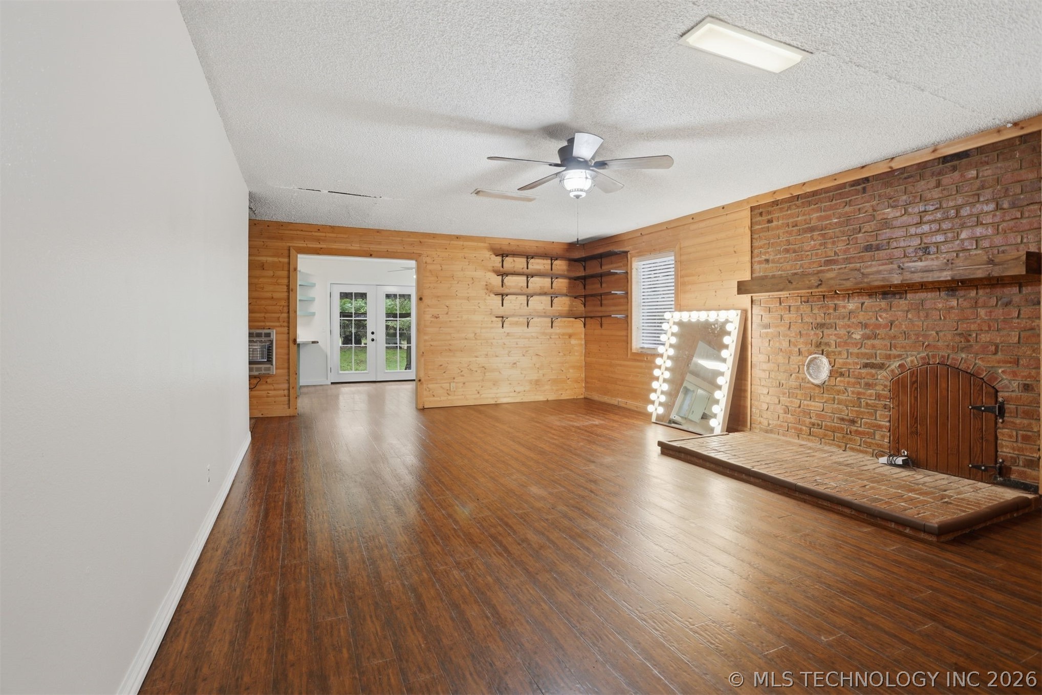3715 Sawmill