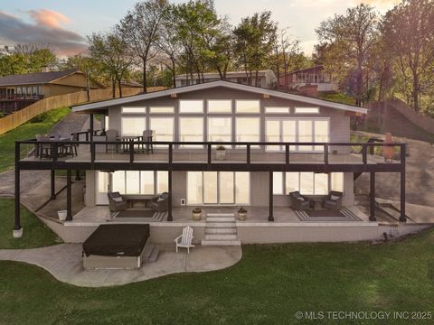 MLS: 2516327