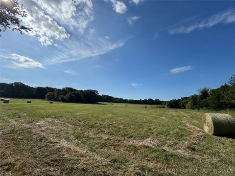 Photo of Hwy 62, Tahlequah, OK 74464 (MLS # 2532145)