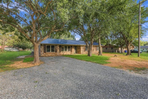 Photo of 210 N Collins, Colbert, OK 74733 (MLS # 2637950)