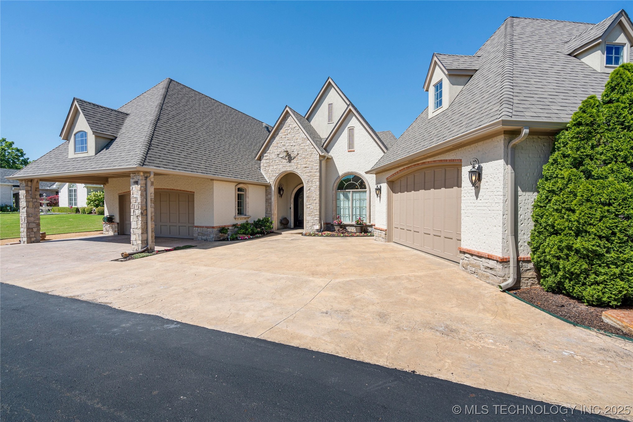 12432 Boulder Ridge