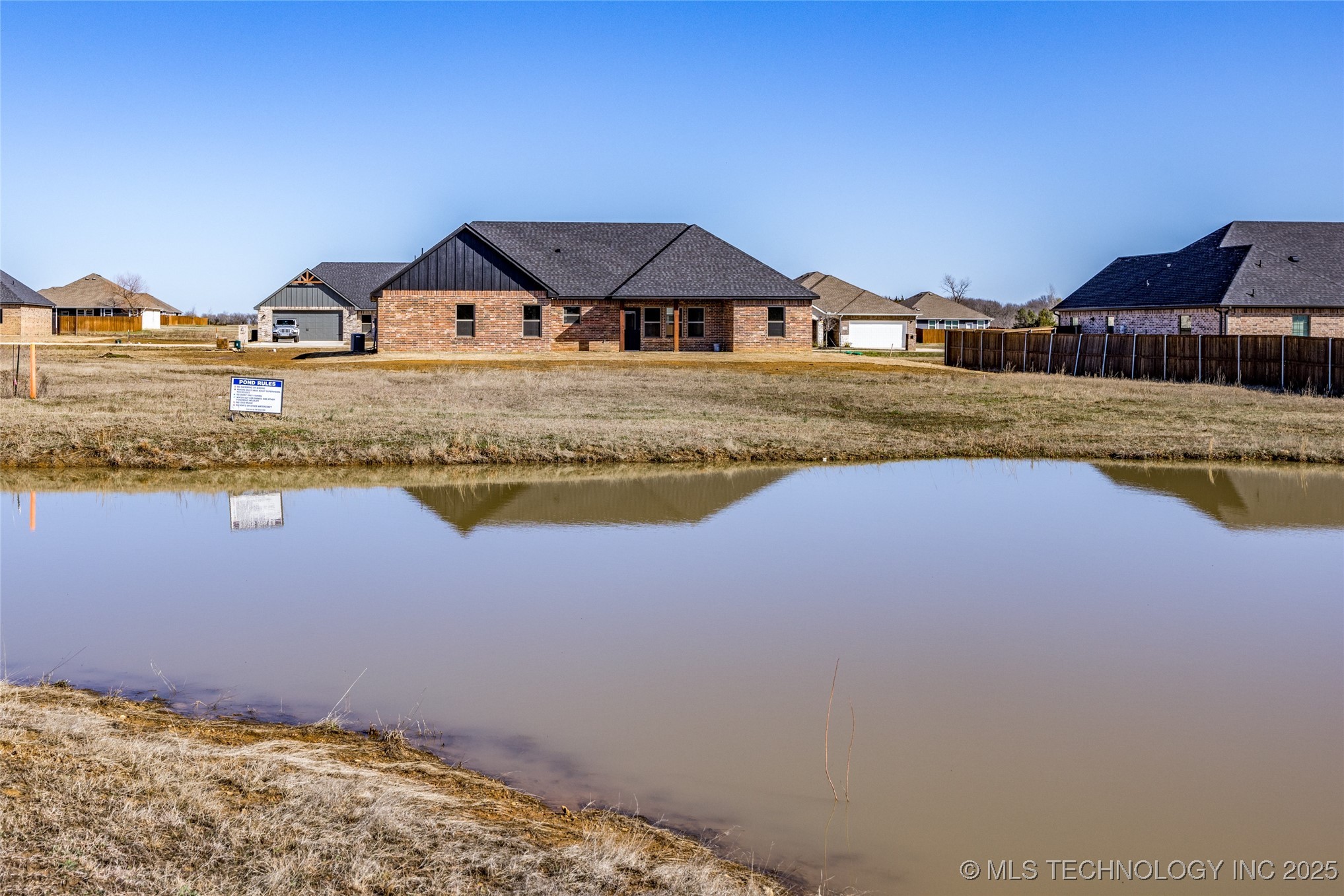 175 Maple Leaf Drive