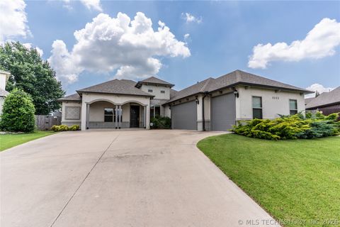 Photo of 2523 W New Orleans Place, Broken Arrow, OK 74011 (MLS # 2624672)