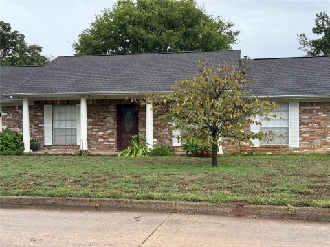 Photo of 2711 Kingston Street, Muskogee, OK 74403 (MLS # 2637746)