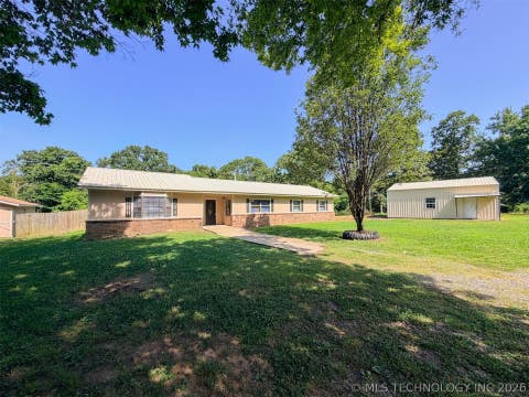 Photo of 16557 N Briggs Flat Road, Tahlequah, OK 74464 (MLS # 2626309)