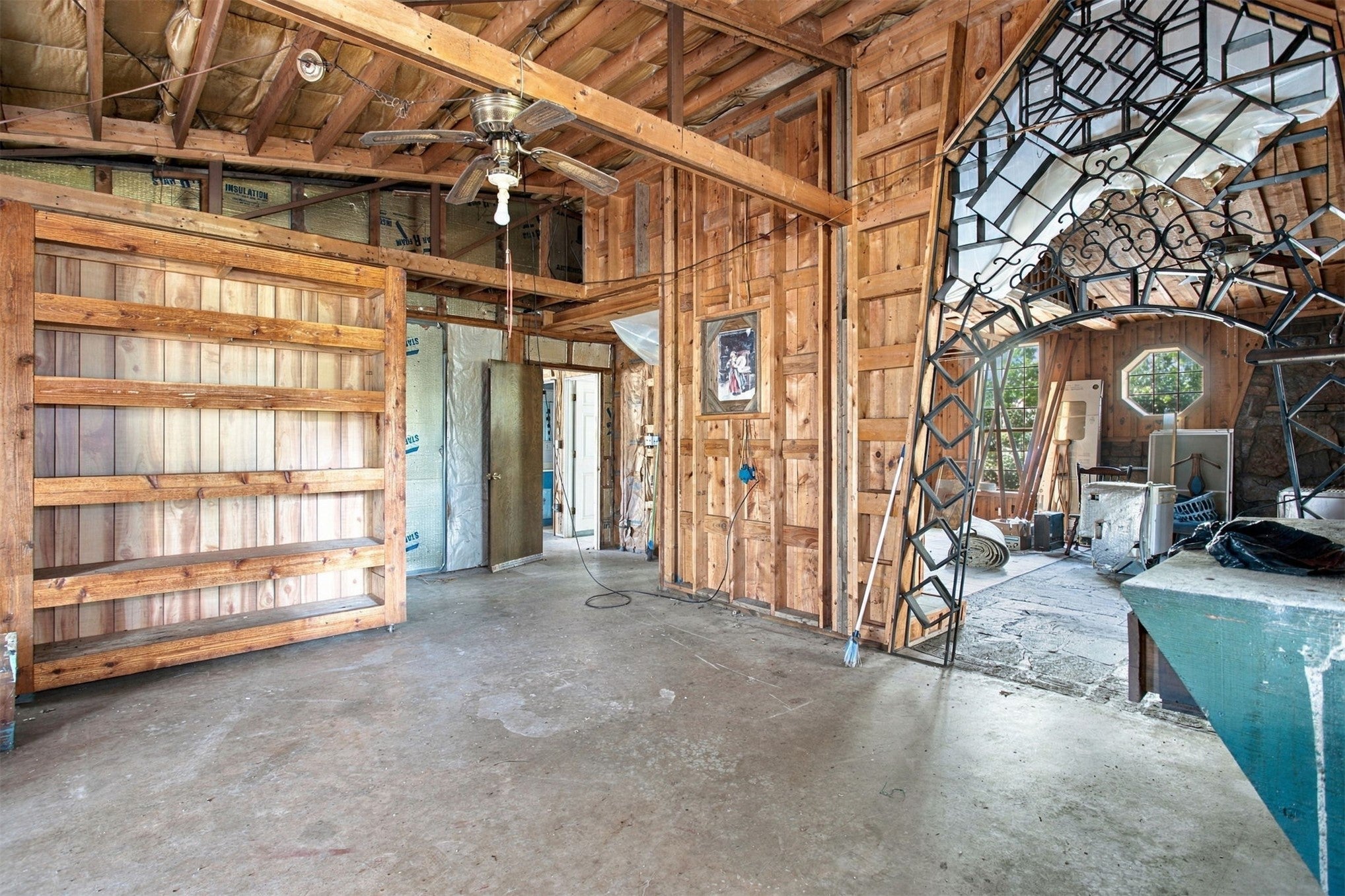 113 Vanzandt