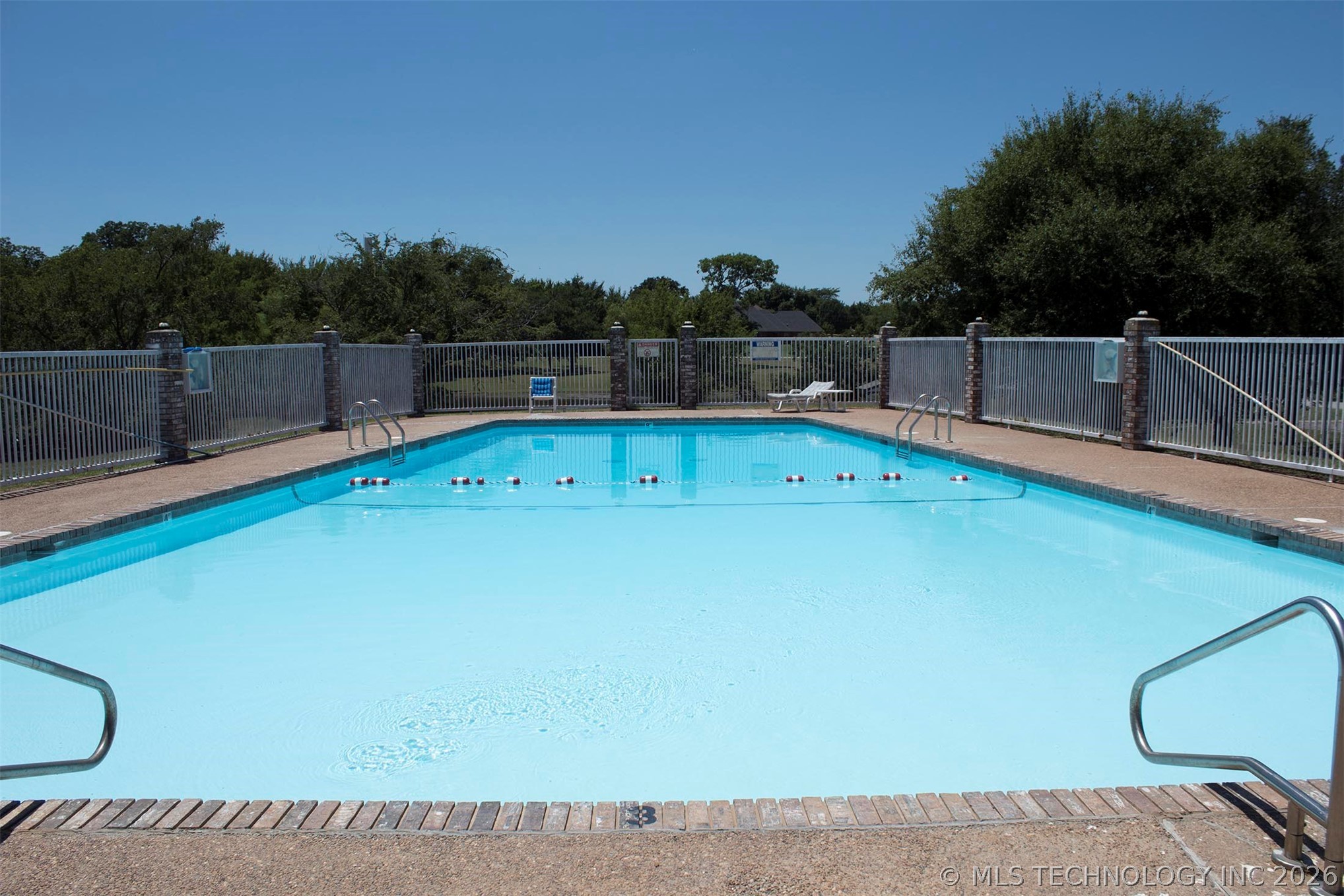 1370 Oak Ridge Drive