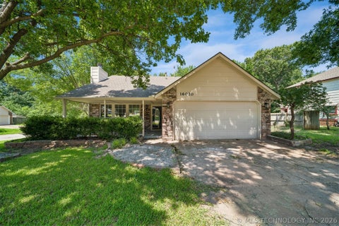 Photo of 16020 S 294th East Avenue, Coweta, OK 74429 (MLS # 2625397)