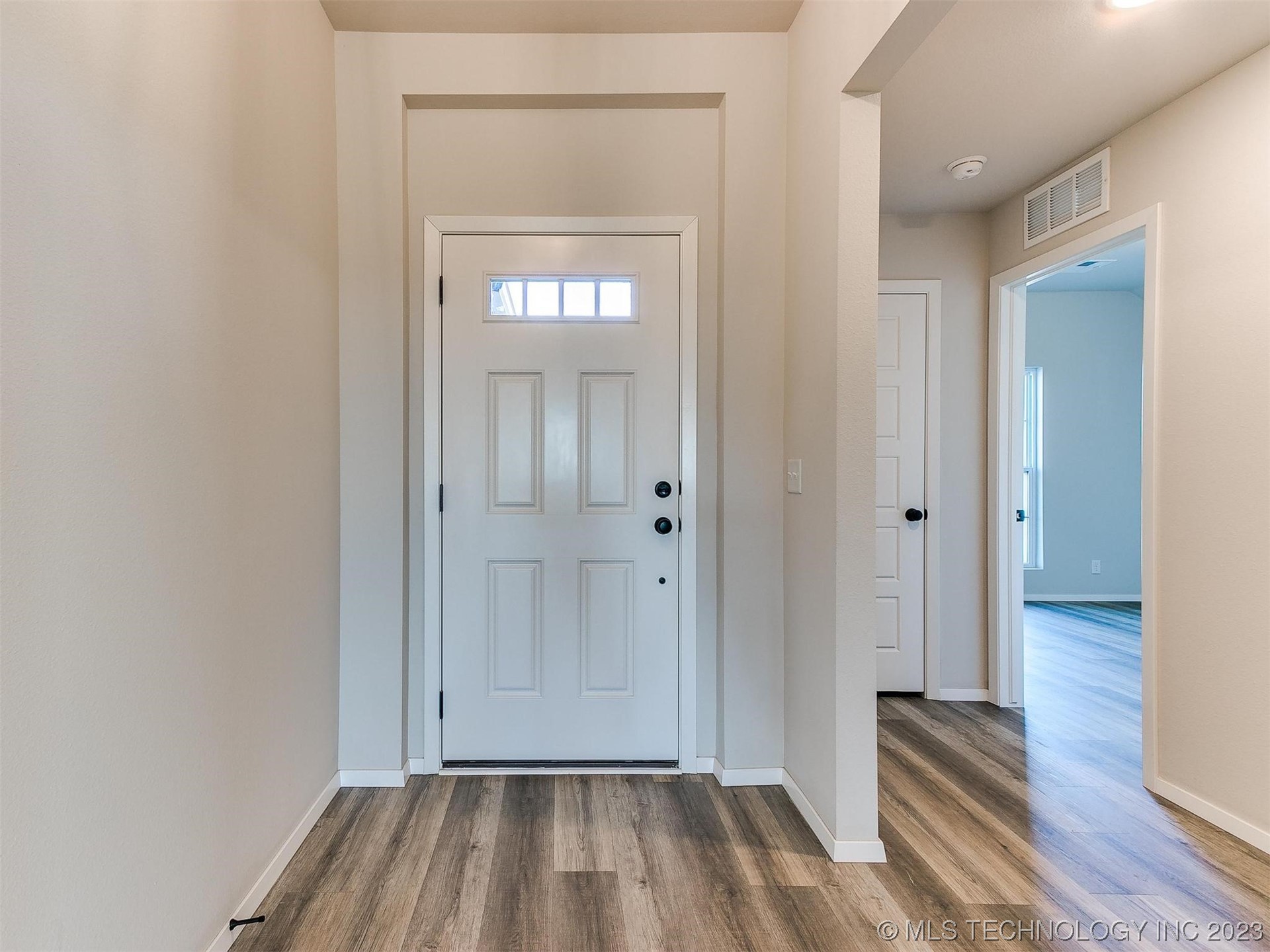 Photo 9 of 50 of 12503 N 130th Avenue house