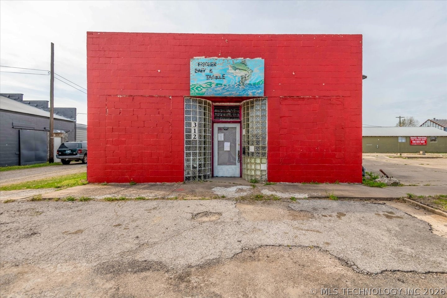 Photo 1 of 14 — 312 E Cherokee Avenue, Nowata, OK 74048