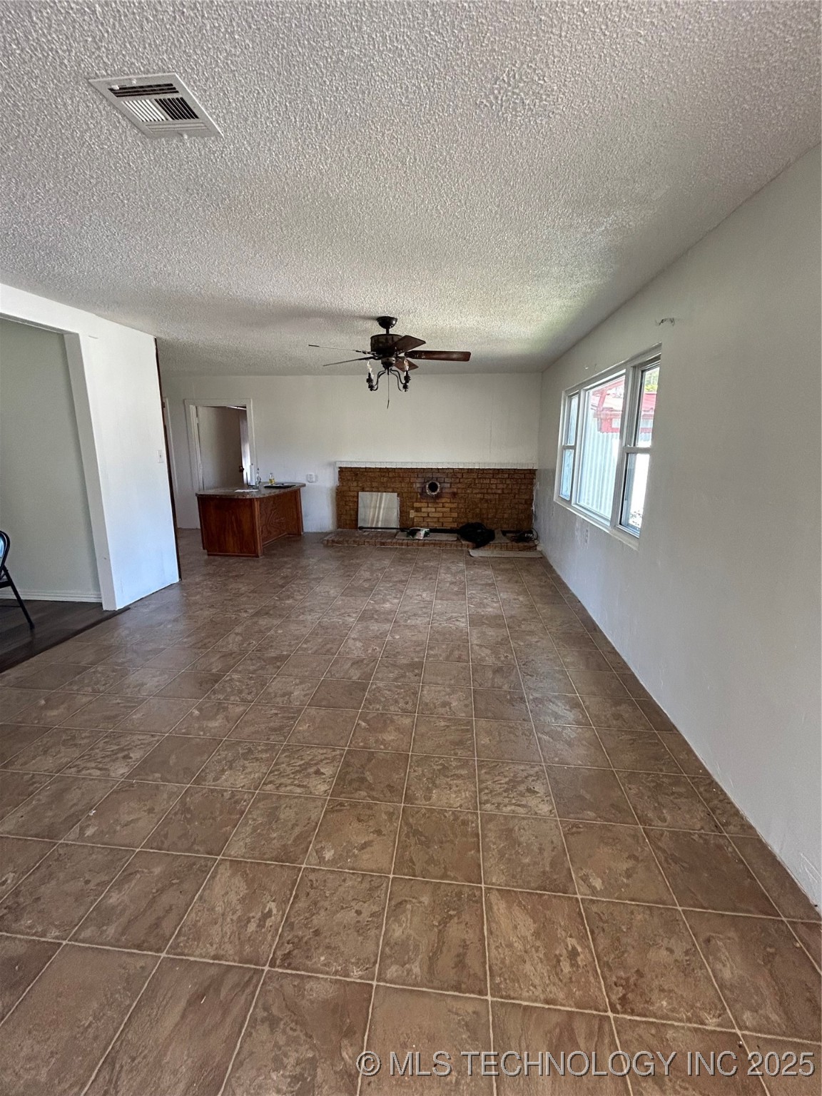 342 W Mill