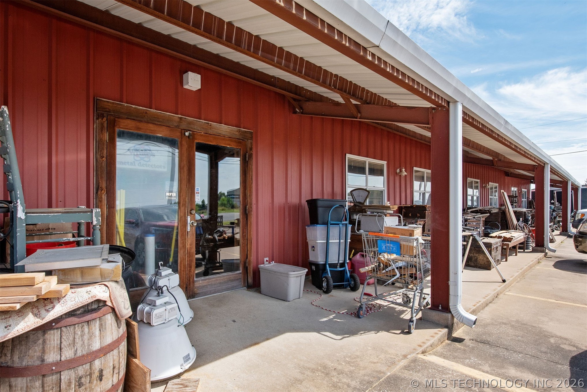 2001 S Hwy 69 Highway