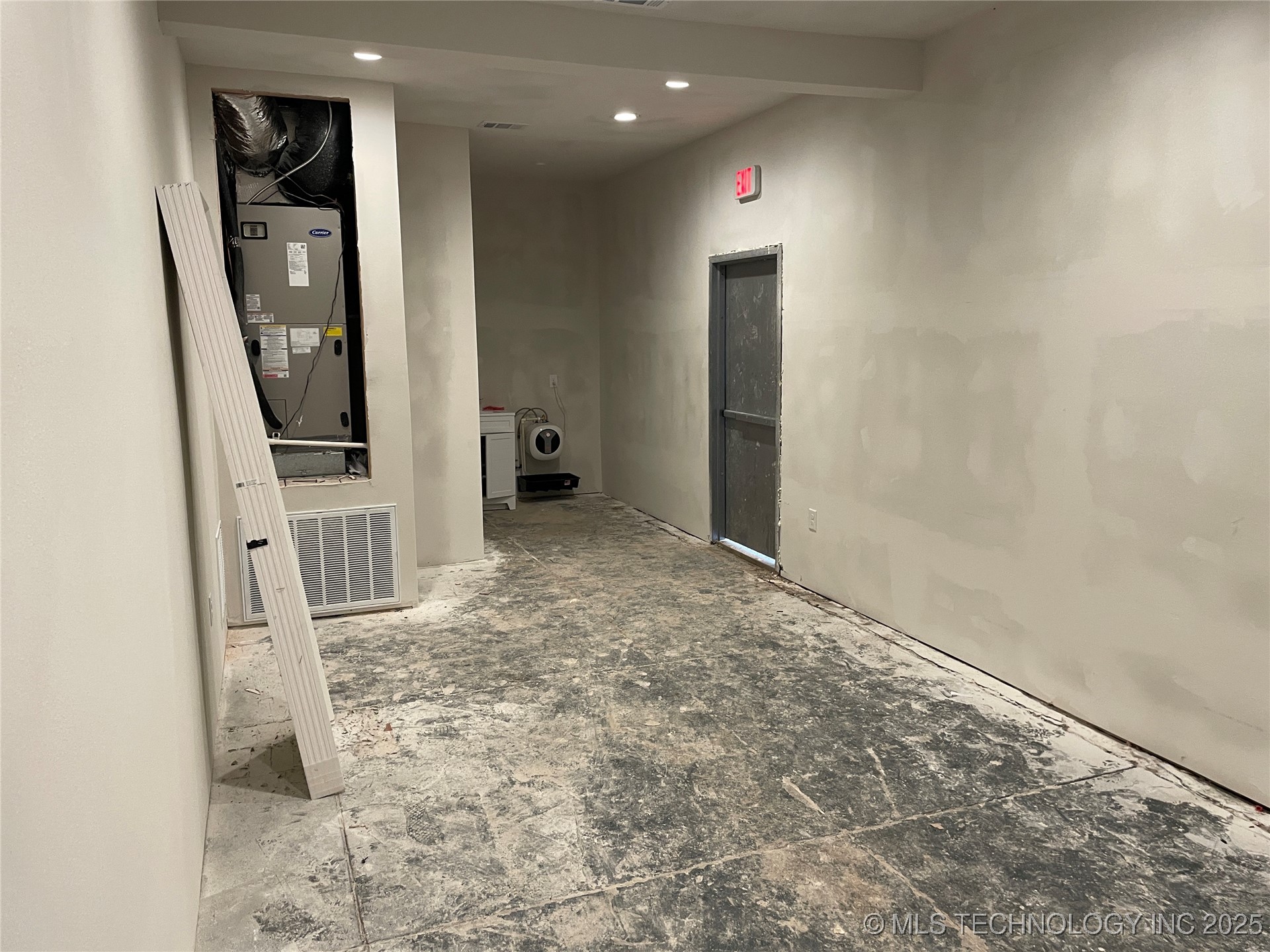 201 E Main Street Suite A