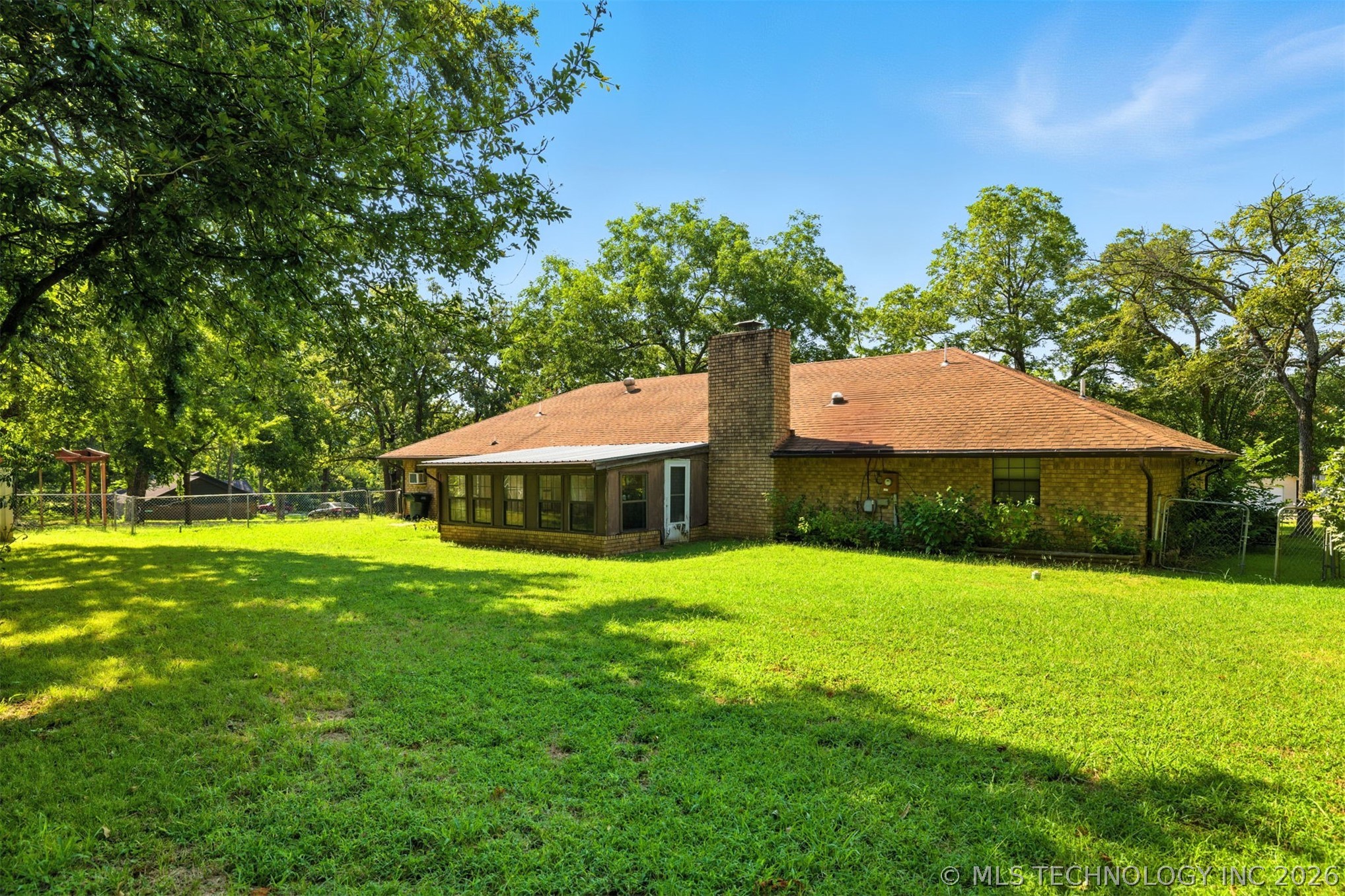 5616 Stonecreek