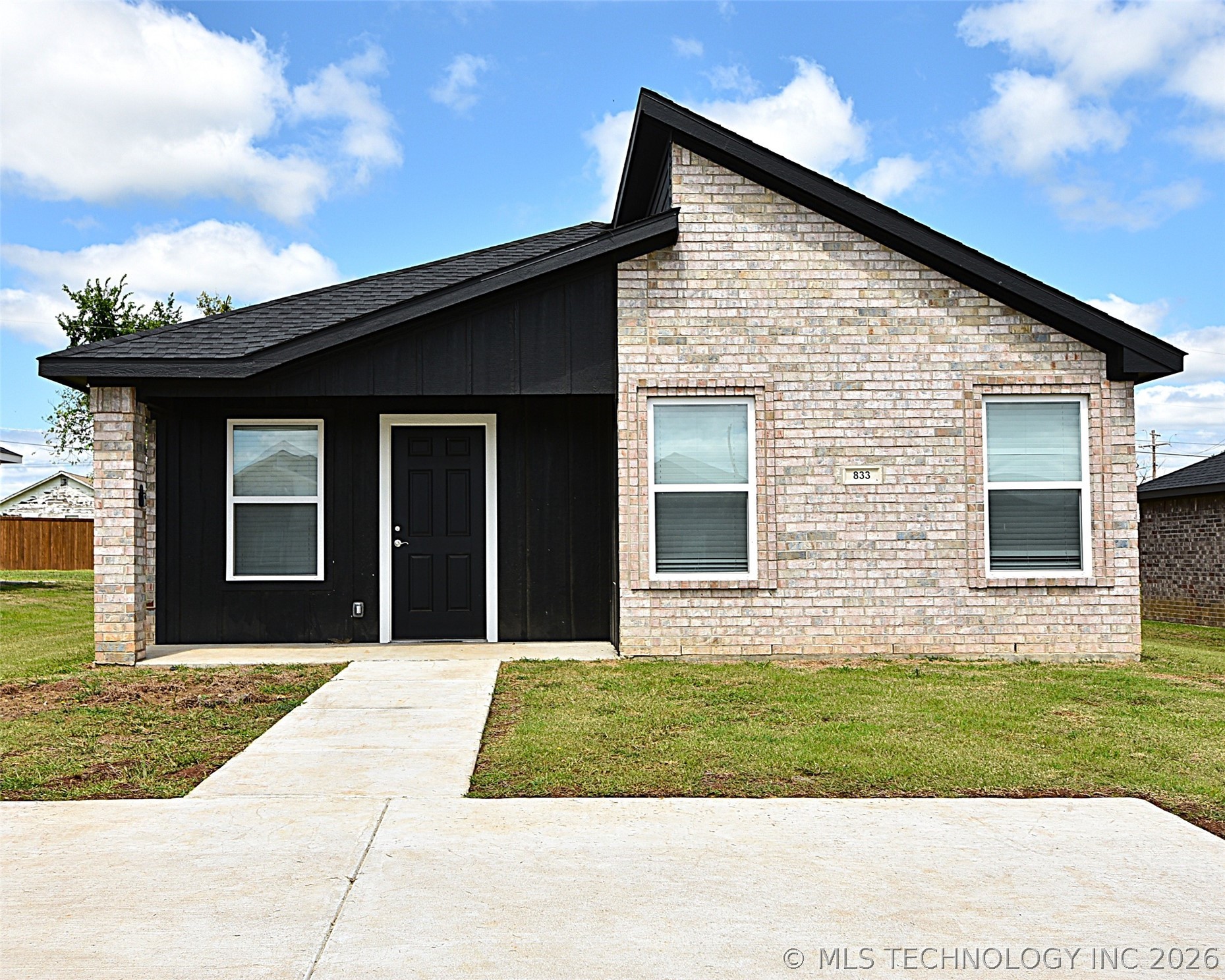 Photo 1 of 35 — 833 Elm Street, Seminole, OK 74868