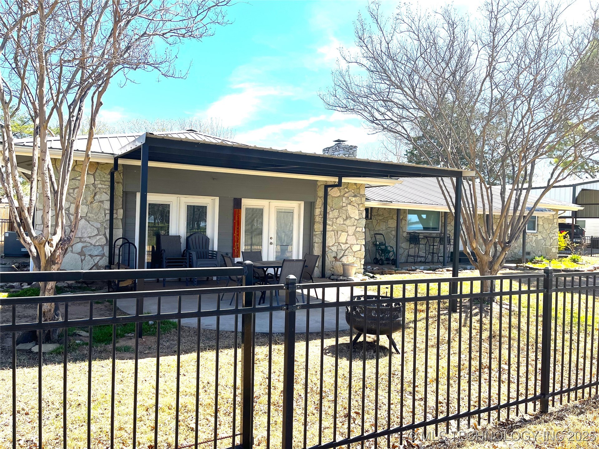 2828 Riverview Road