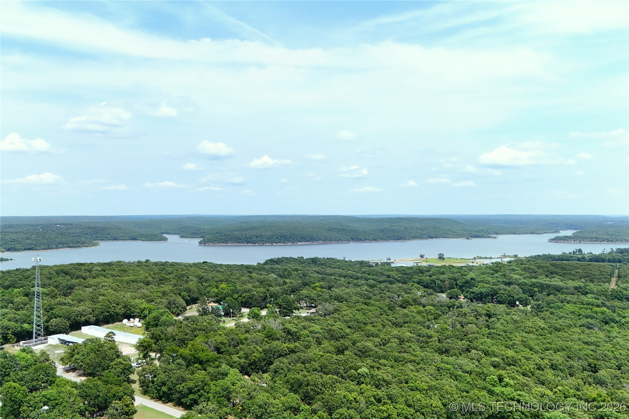 Photo 1 of 17 — E 700 Drive, Wagoner, OK 74467