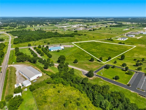 Photo of 220 Main Parkway, Tahlequah, OK 74464 (MLS # 2626494)