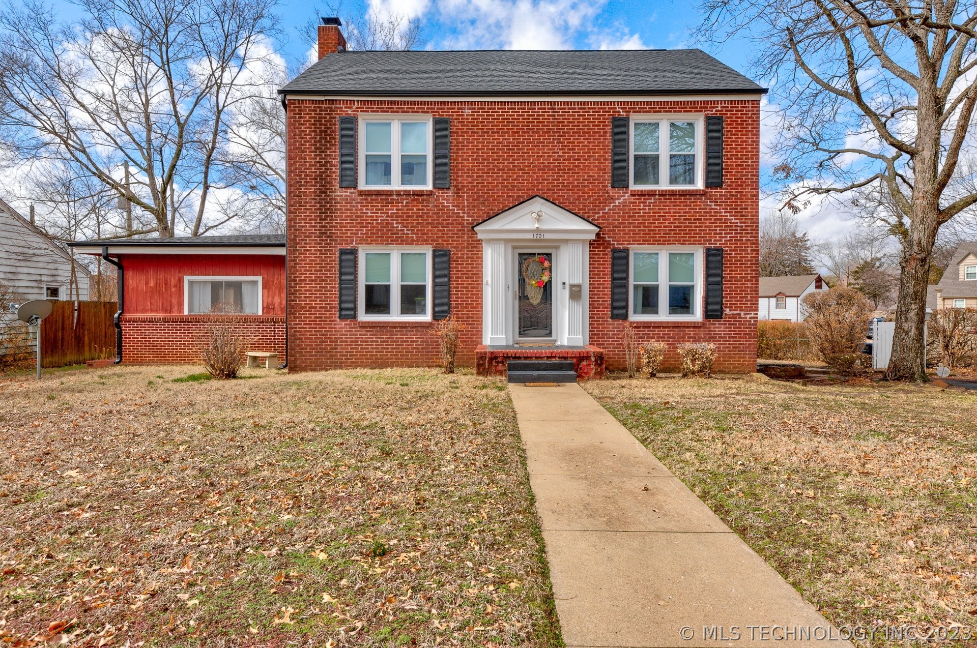Photo 1 of 41 of 1701 S Osage Avenue house
