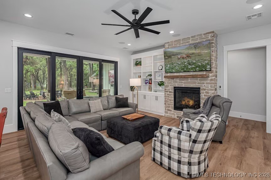 12427 Atlantic Drive