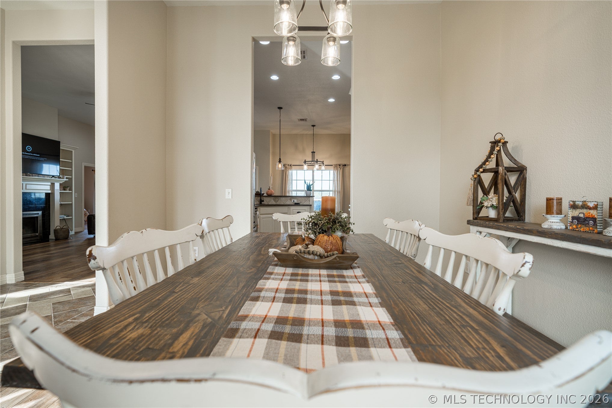 1683 Robinson Road