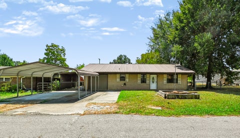 Photo of 510 Beverly Avenue, Vian, OK 74962 (MLS # 2632185)
