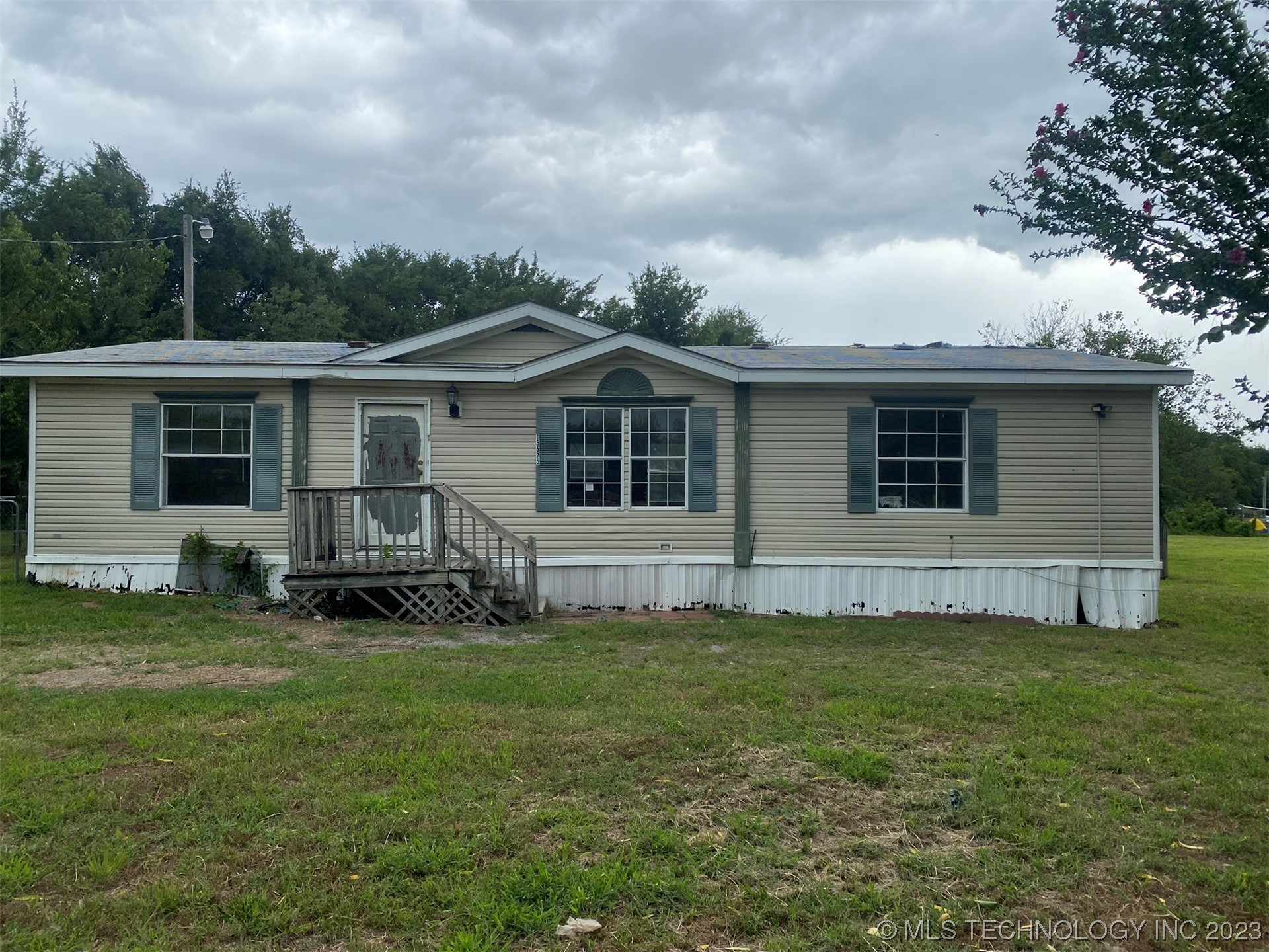 Photo 1 of 14 of 15575 Aruba Drive mobile home