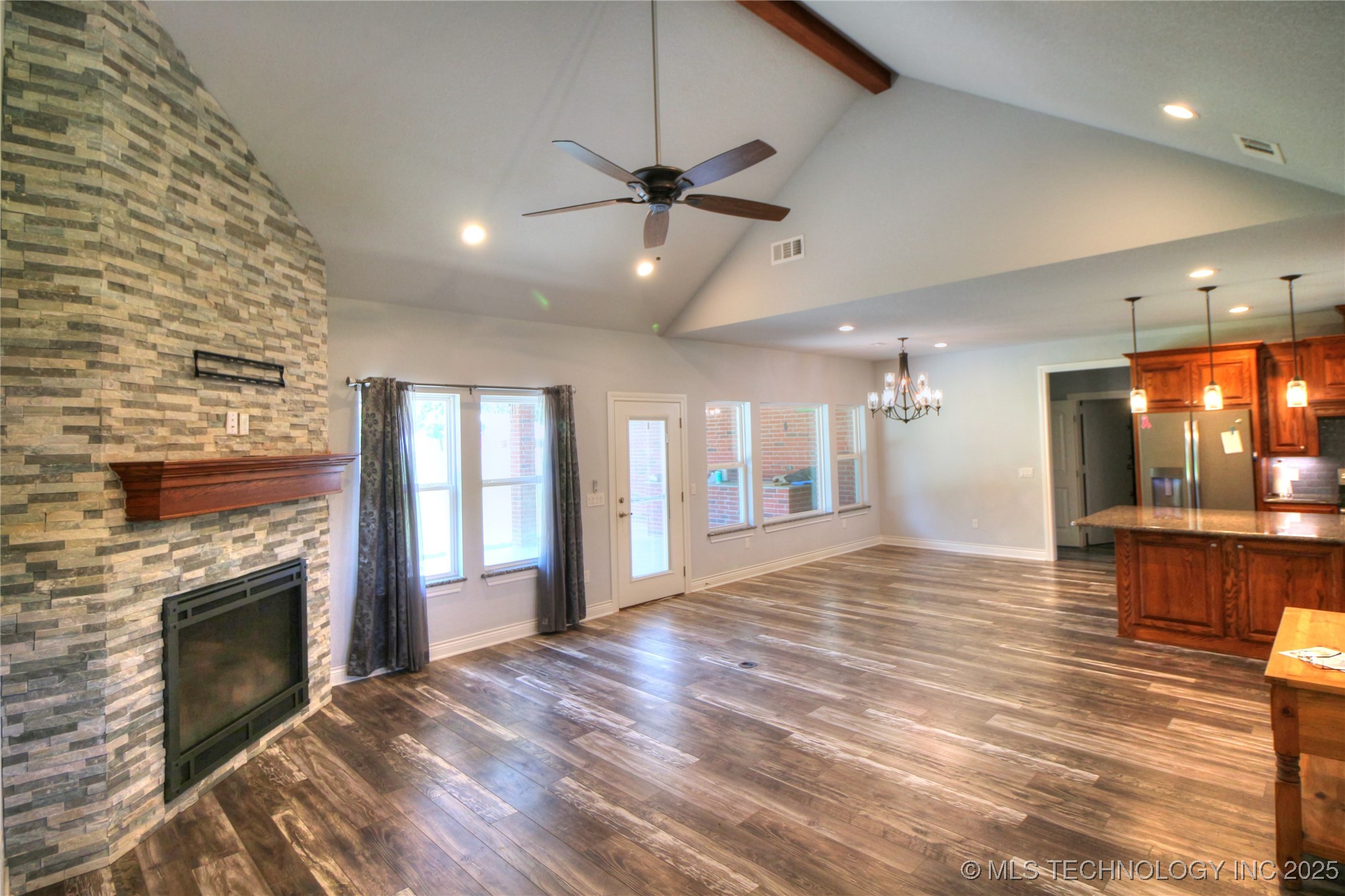 4129 Lookout Drive