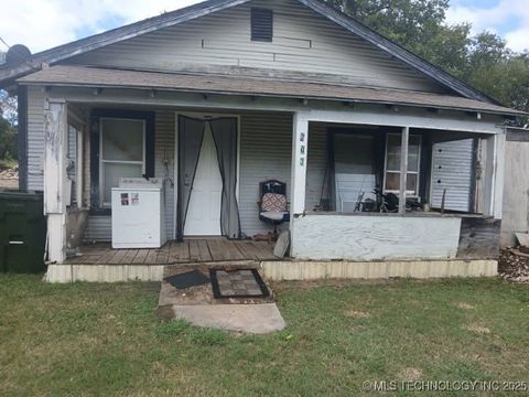 203 S Donehoo Kingston OK 73439
