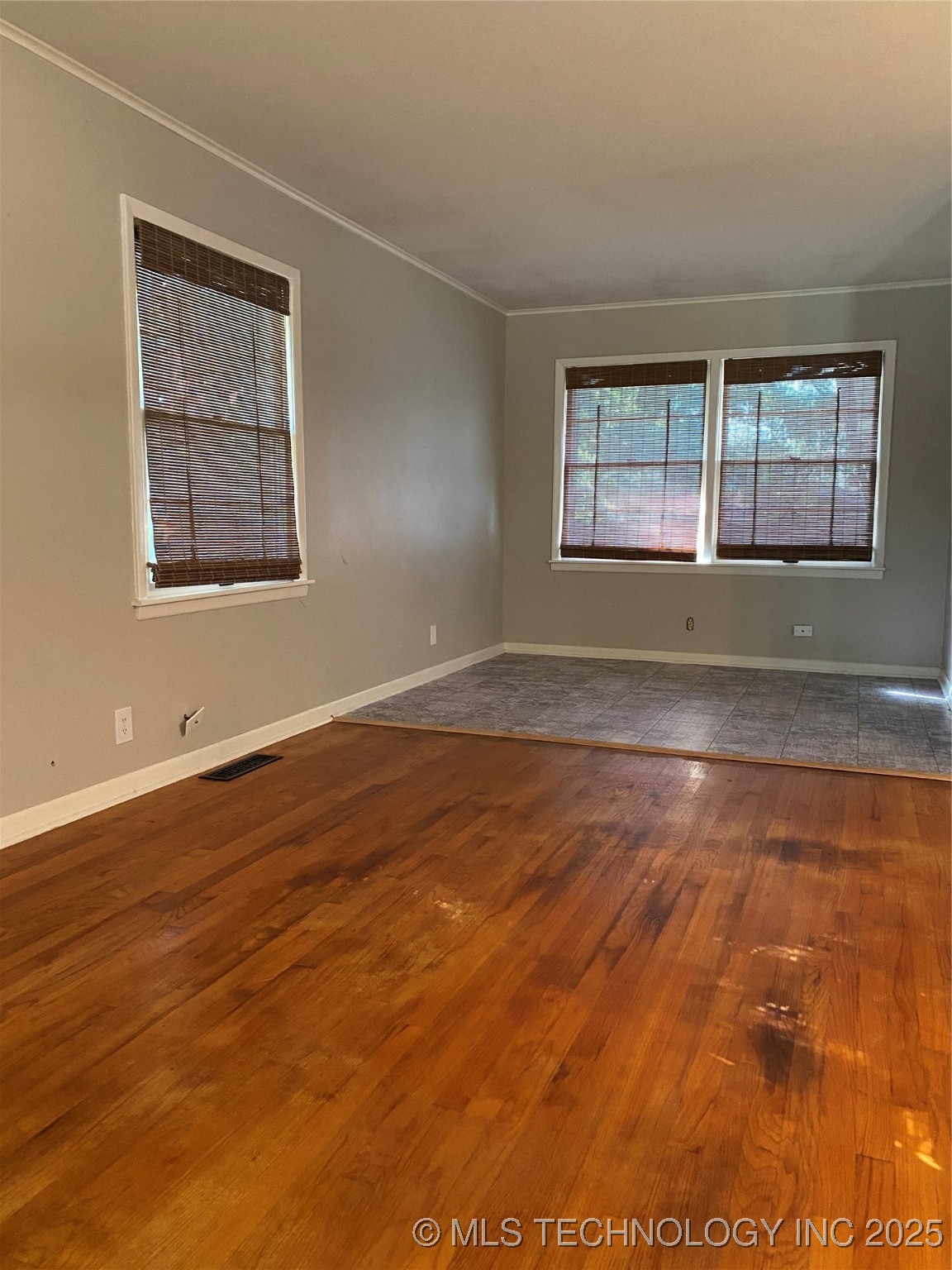 1227 Waco