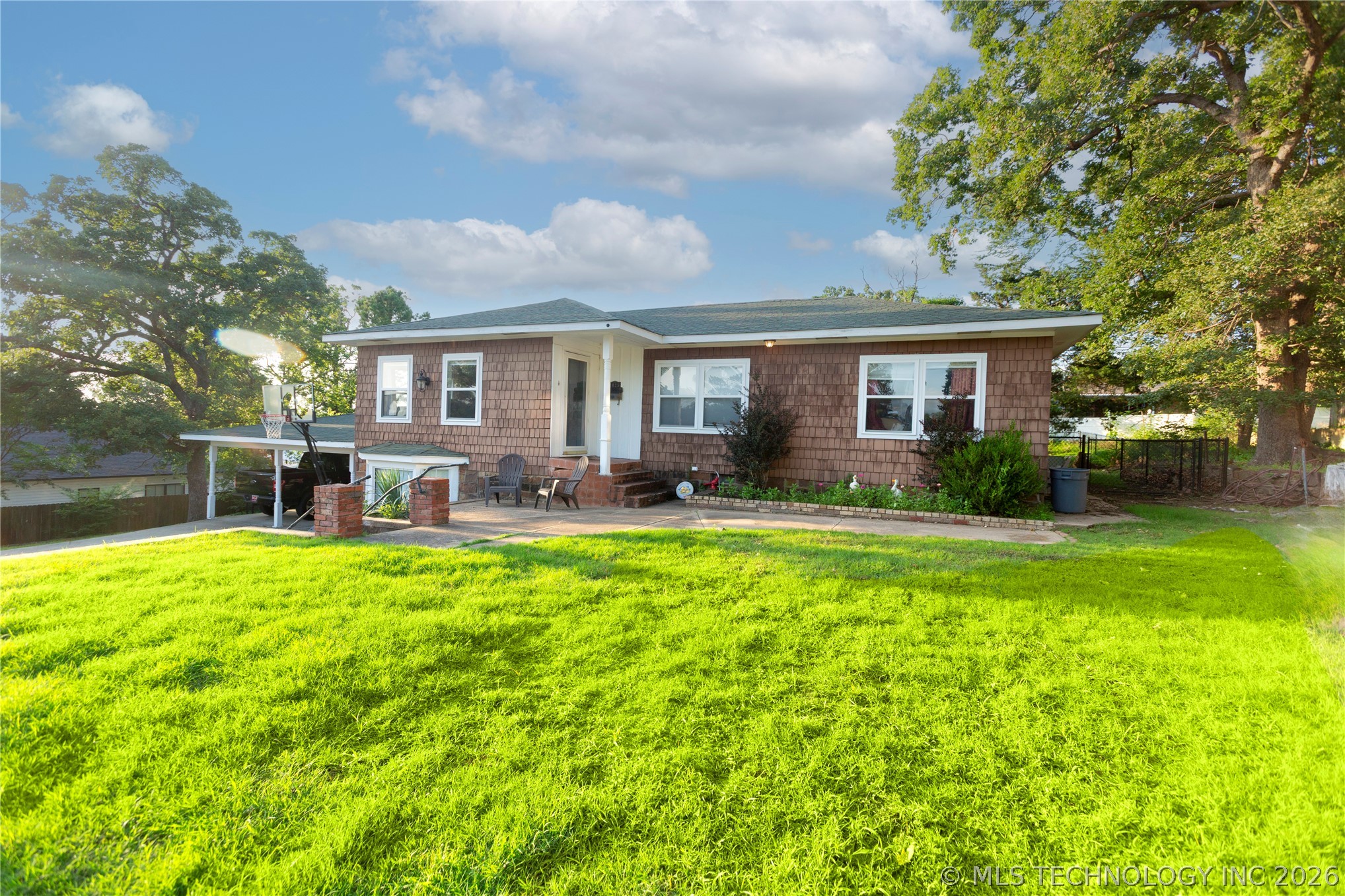 Photo 1 of 47 — 1425 E Seminole, McAlester, OK 74501