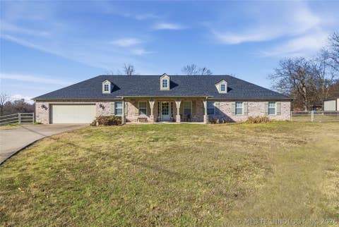 Photo of 29357 E 157th Street S, Coweta, OK 74429 (MLS # 2622856)