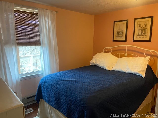 Photo 6 of 26 of 5186 370 Road house