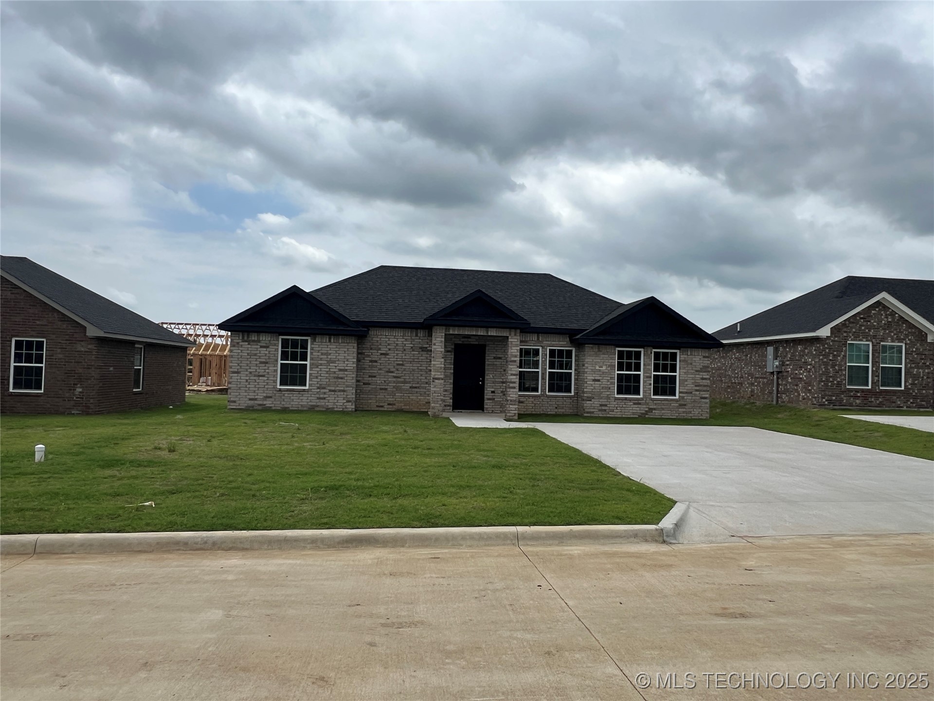 509 Sweet Pea Lane