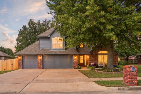 Photo of 8828 N 128th East Avenue, Owasso, OK 74055 (MLS # 2638394)