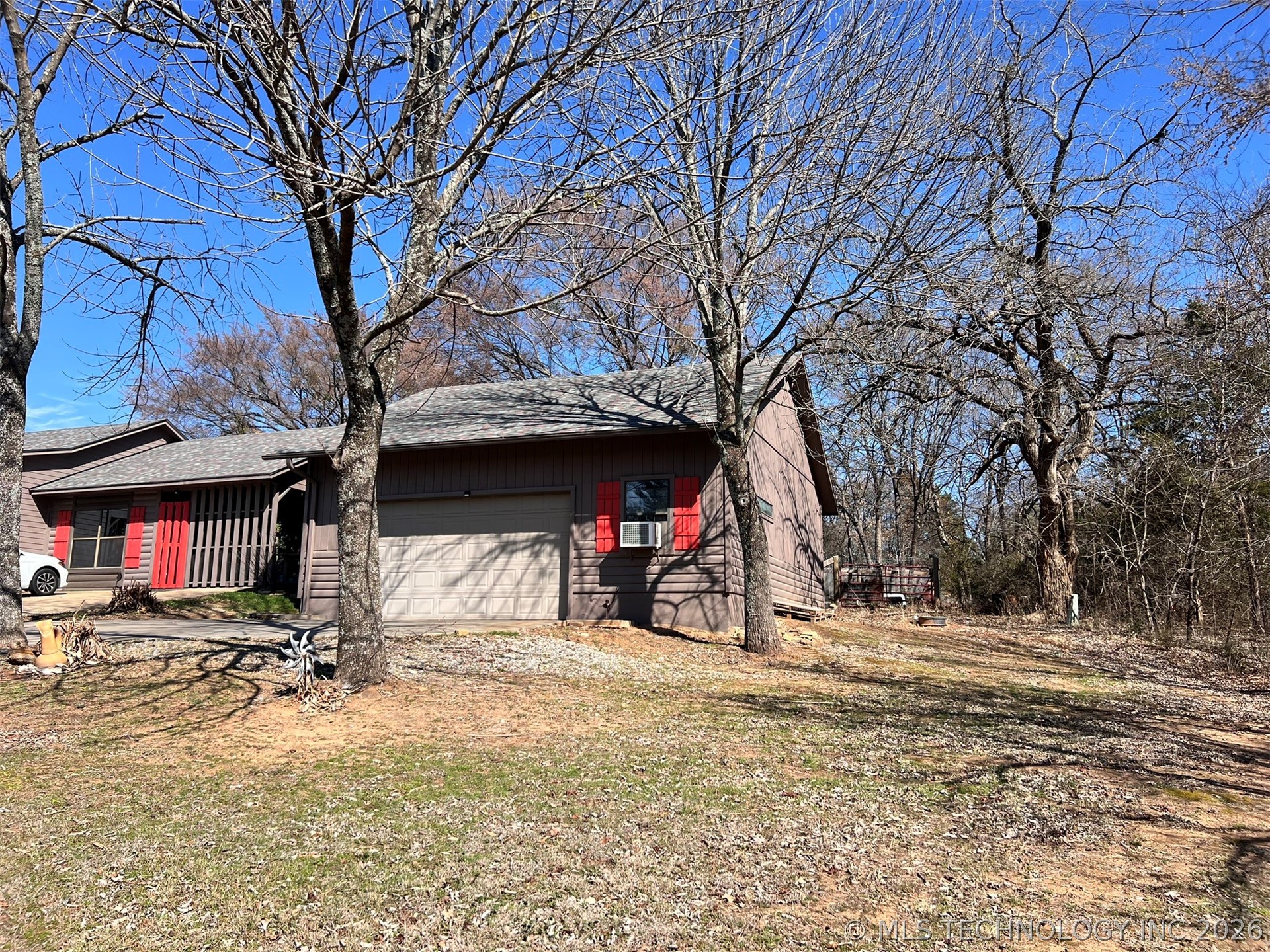 11782 Oak Ridge Street