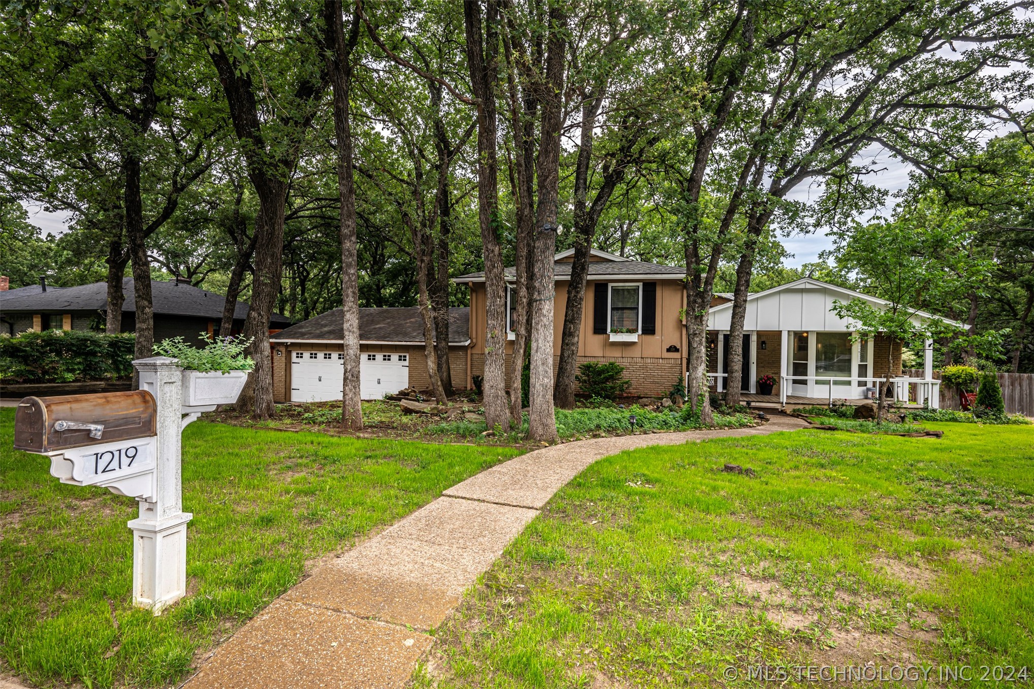 View Ardmore, OK 73401 house