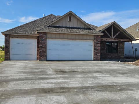 Photo of 10401 E 132nd Street S, Bixby, OK 74008 (MLS # 2631407)