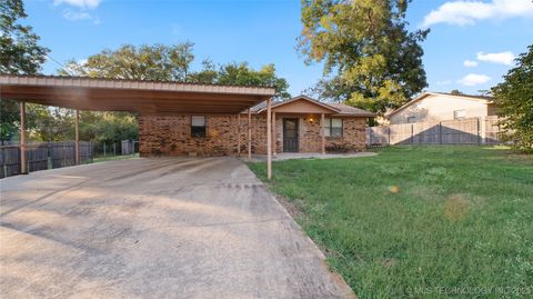 203 N Broadway Tishomingo OK 73460