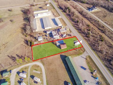 1888 Hwy 70 Kingston OK 73439