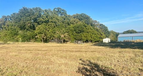 19 Blake Lane Durant OK 74701